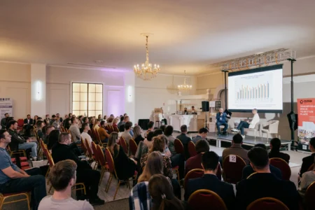 Tortul miresei la nunta Aurrum Palace