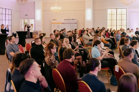 Tortul miresei la nunta Aurrum Palace